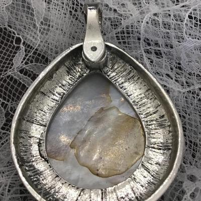 Tear Drop Shaped Silver Toned Metal Abalone Magnetic Closure Pendant