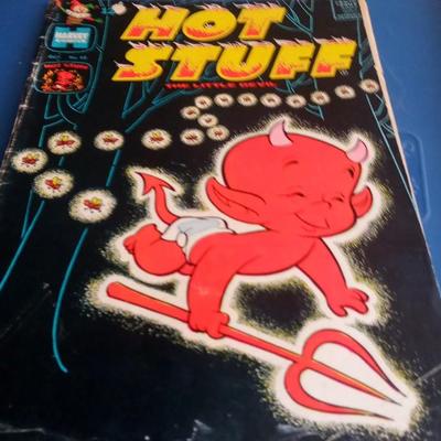 LOT 109 OLD HOT STUFF COMIC BOOK