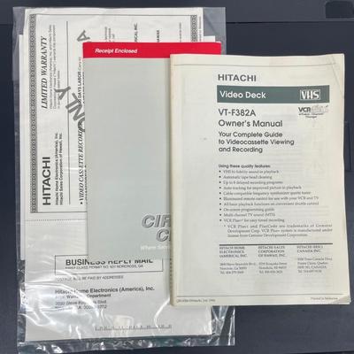 Hitachi VHS VCR and Remote