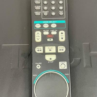 Hitachi VHS VCR and Remote