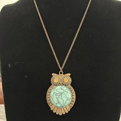 Vintage Bronze Tone owl pendant With turquoise stone and bronze Tone chain