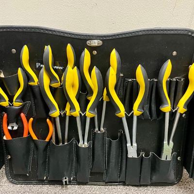 Portable Tool Kit in Hard Shell Case