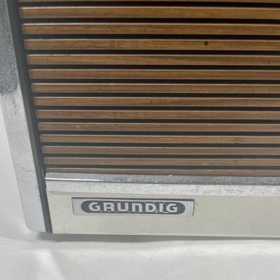 Vintage Grundig Portable Transistor Radio - “Stereo Concert-Boy”