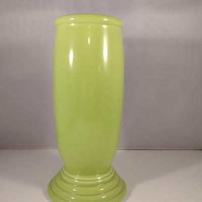 Fiesta Chartreuse Millennium III Vase- Approx 9 3/4