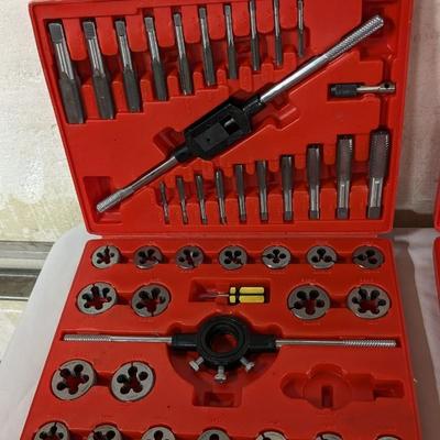 American Threading SAE and Metric Tap and Die Sets