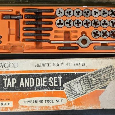 Metric and SAE Tap and Hexagon Threading Set