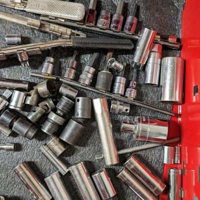 SAE and Metric Sockets