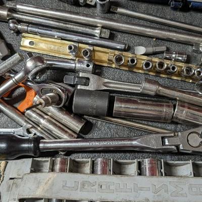 SAE and Metric Sockets