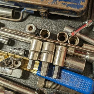 SAE and Metric Sockets