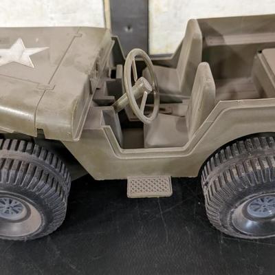 1973 Ideal Army Jeep and Patton Tank