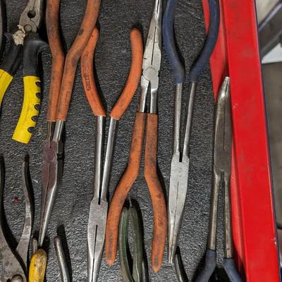 Varied Pliers