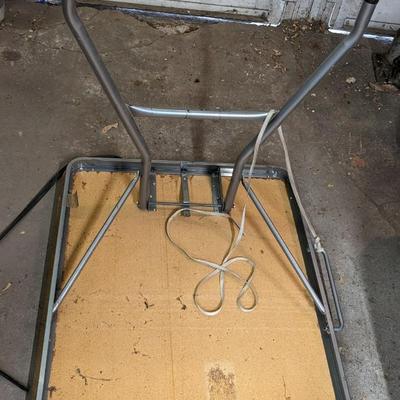Folding Banquet Style Table