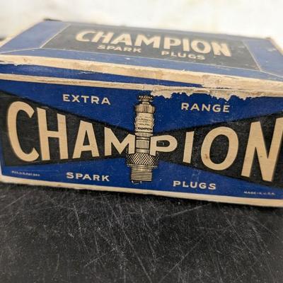 Vintage Packard Wiring Cable and Champion H-10 14mm Spark Plugs