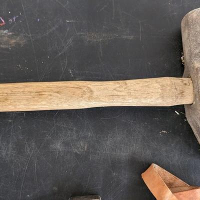 Estwing 26" Axe and 35" Sledgehammer