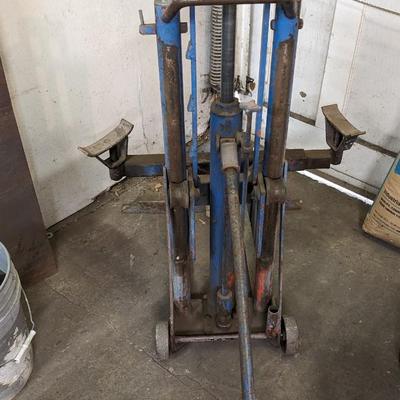 Ausco End Lift