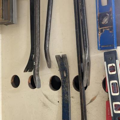 Levels and Crowbars