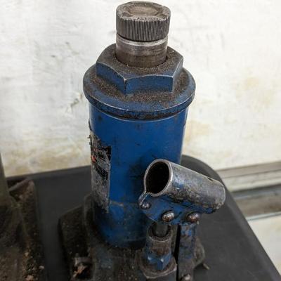 Boot and Car Jacks