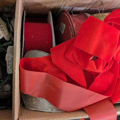 Vintage Christmas Florals and Ribbon