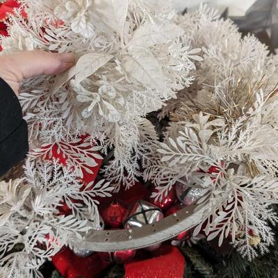 Vintage Christmas Florals and Ribbon