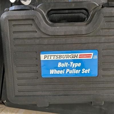 Craftsman Engine Analyzer, Bearing Pullers, Compression Tester, Bolt Type Wheeler Puller, and Berme Rex C100