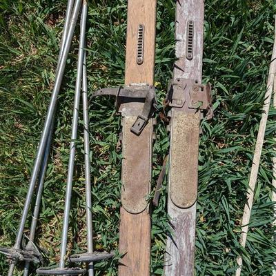 Vintage Wood Skis