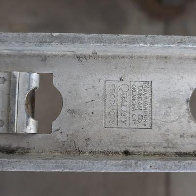 RARE 78' Macklinburg Duncan Level and Drywall Tools