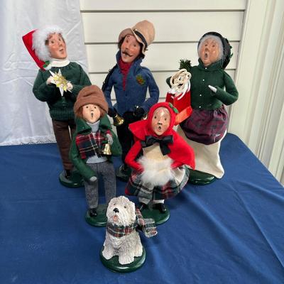 Byers Choice Carolers Lot 1