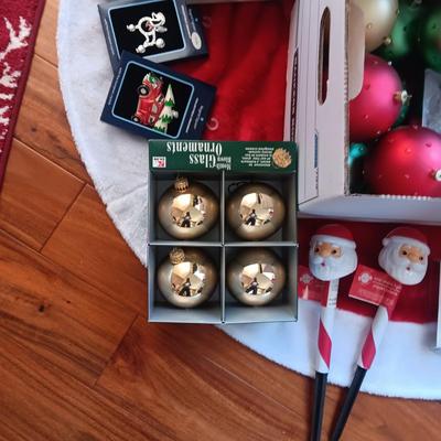 LITE EVERGREEN TREE IN A POT, 3 THROW RUGS, ORNAMENTS, STOCKING STUFFERS, ETC