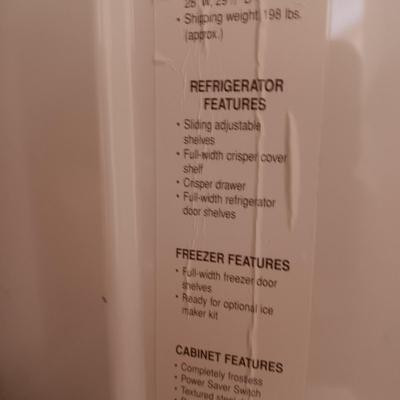 WHITE WESTINGHOUSE FROST FREE GARAGE REFRIGERATOR