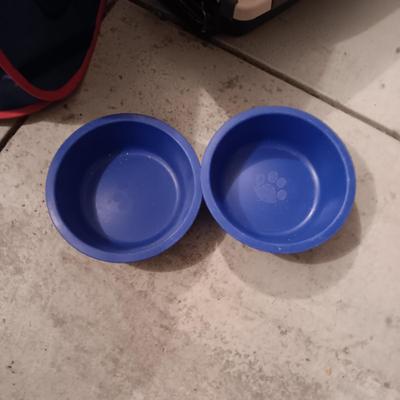 SMALL PET CARRIER, FOOD/WATER DISHES & SOFT SIDED SPORT PET ENCLOSURE