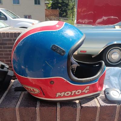 BELL MOTO 4 HELMET, SIDE MIRRORS, HARLEY DAVIDSON SPARK PLUGS