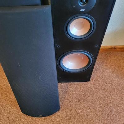 3 DCM SPEAKERS, 1 SAMSUNG AND A WIRELESS SUBWOOFER