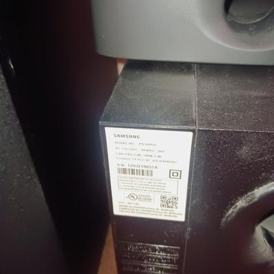 3 DCM SPEAKERS, 1 SAMSUNG AND A WIRELESS SUBWOOFER