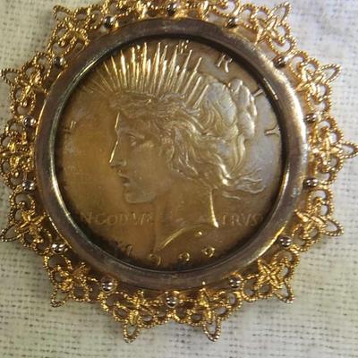 Liberty Silver Peace Dollar Coin Pendant think it is 1929