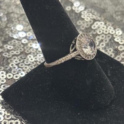 925 Sterling silver women’s ring size 9