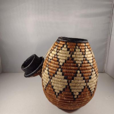 Hand Crafted Zulu Basket with Diamond Design