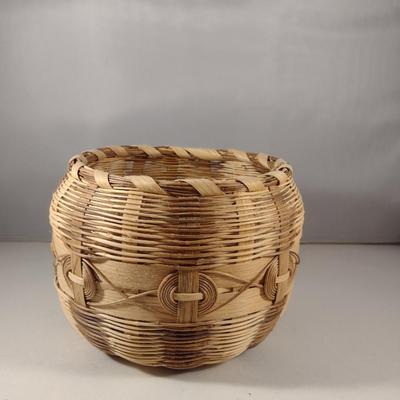 Hand Woven Honeysuckle and White Oak Cherokee Basket by Stacey Swimmer