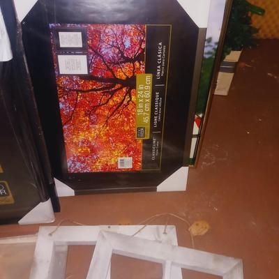 PICTURES, FRAMES AND CLEAR PROTECTIVE SLEEVES