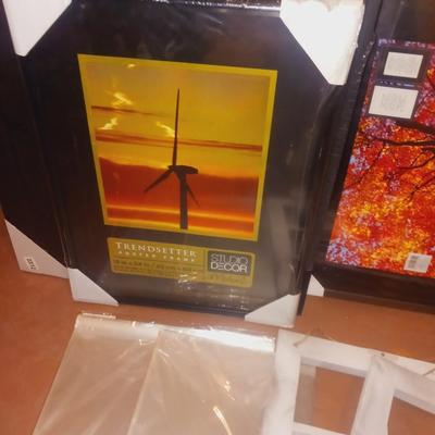 PICTURES, FRAMES AND CLEAR PROTECTIVE SLEEVES