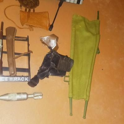 GI JOE ARMY JEEP 7000 WITH TRAILER AND GI JOE ACCESSORIES