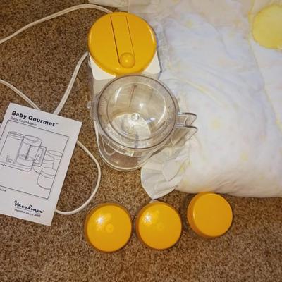 BABY QUILTS/BLANKETS, WINNIE THE POOH MOBILE, DISNEY VHS MOVIES AND MORE