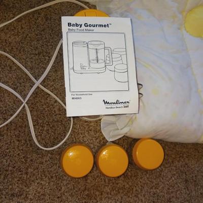 BABY QUILTS/BLANKETS, WINNIE THE POOH MOBILE, DISNEY VHS MOVIES AND MORE