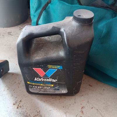 AUTOMOTIVE ITEMS