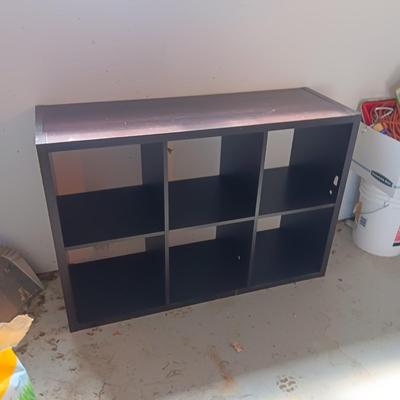 CUBED STORAGE SHELF