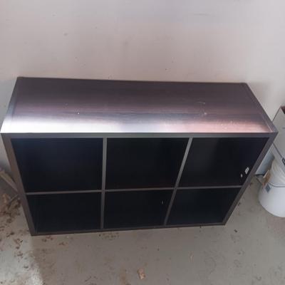 CUBED STORAGE SHELF