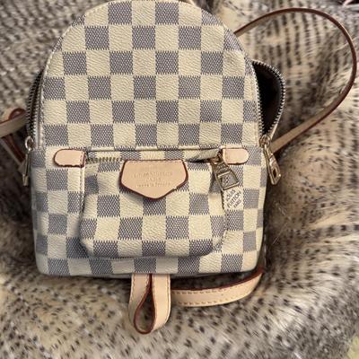 Louis Vuitton summer cream sport back pack