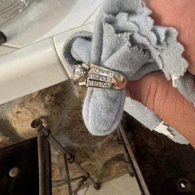 24kt White Gold 5 carat ring