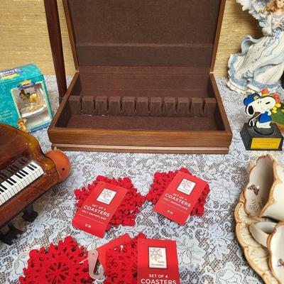 WOODEN DOLPHIN HANDLE CANE, PIANO NIGHT LIGHT, CRAFT KITS AND MORE