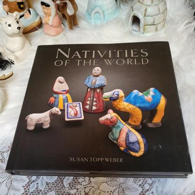 MANY VERY NICE ORNAMENTS AND OTHER CHRISTMAS DECORATIONS