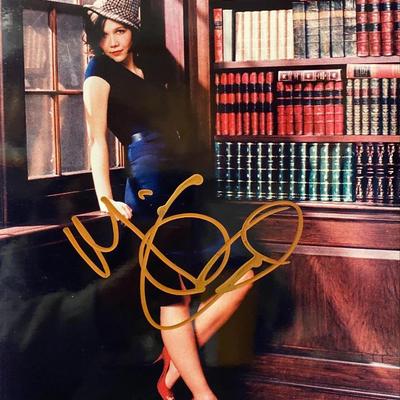 Maggie Gyllenhaal signed photo